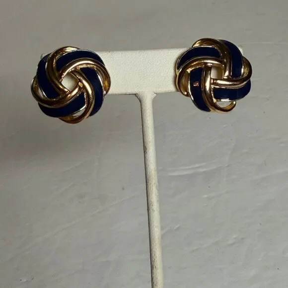 Vintage Trifari Gold Tone Blue Enamel Knot Clip On Earrings Signed 1