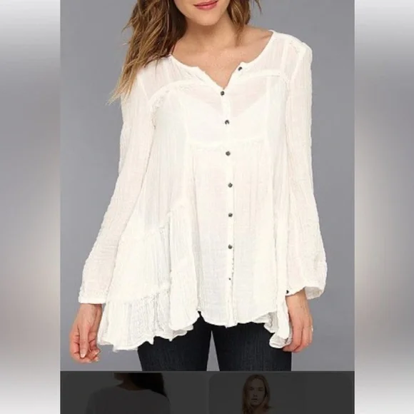 Free People Cream Button-Down Blouse Size Large. E19