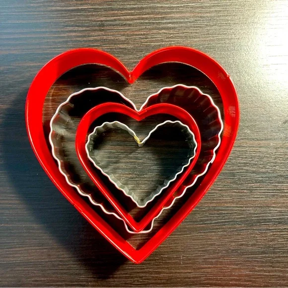 Heart-Shaped ❤️ Cookie Cutters 4-Pieces