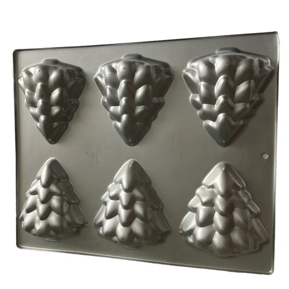 New! 🎄 Christmas Tree Cake Cookie Molds