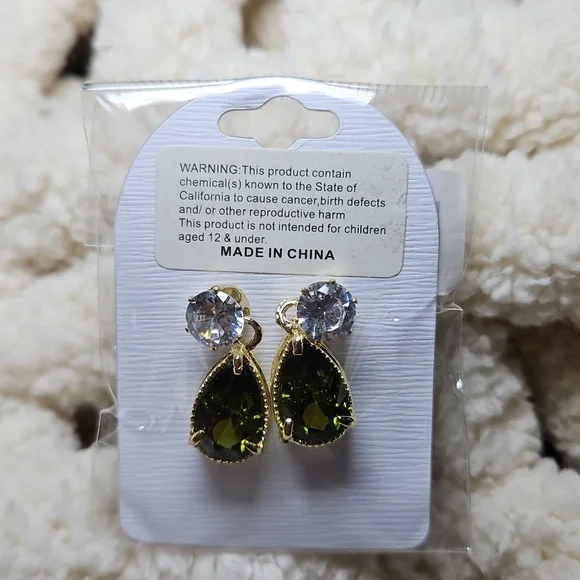 Fashion Jewelry Gold & Emerald Green Teardrop Earrings Faux Diamond Stud