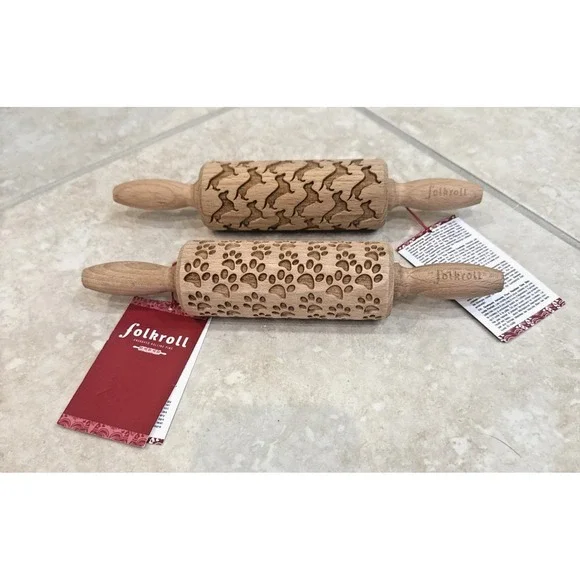 NWT 2 Folk Roll Beech Engraved Rolling Pins Dachshund Paw Prints Cookie Dough 9