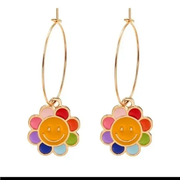 Smiley Face Flower‎ Hoop Earrings