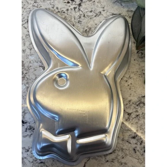 Vintage Wilton Playboy Bunny Retro Cake Pan Baking Mold Bachelor Birthday Party