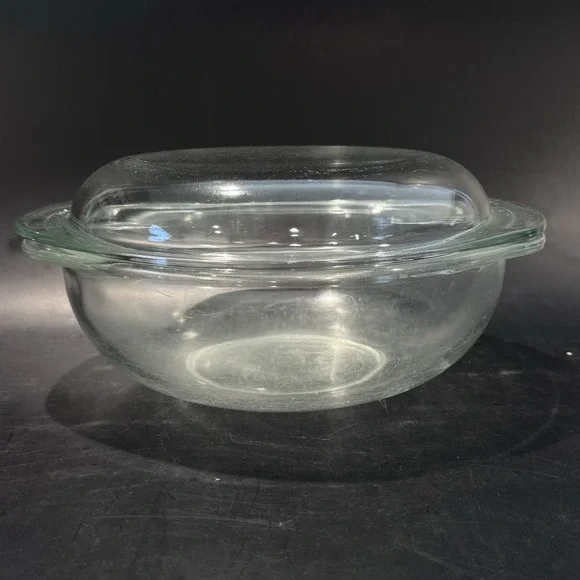 Vintage‎ PYREX Clear Glass 2QT Covered Casserole Dish USA