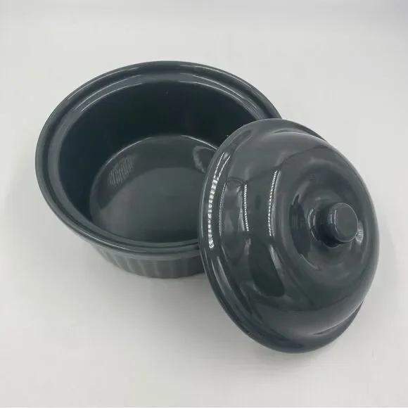 Portugal Ceramic Fluted Ramekin with Lid Small Grey Preowned Souffle Dish