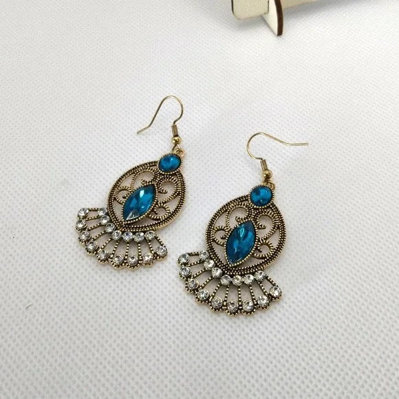 Gold and Blue Teardrop Filigree Earrings‎