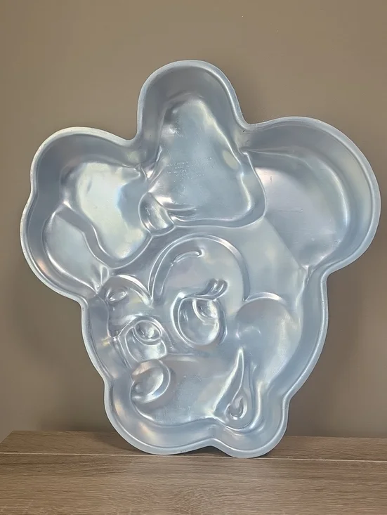 Wilton Silver Minnie Mouse Shaped Cake Pan