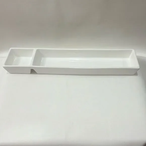 10 Strawberry Street Oven To Table White Rectangle Baking Dish 15 1/2 In Long