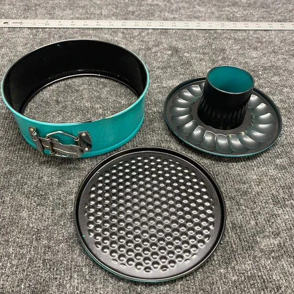 Teal 7 Inch Nonstick Springform Pan Set with Interchangeable Bundt Tube Base
