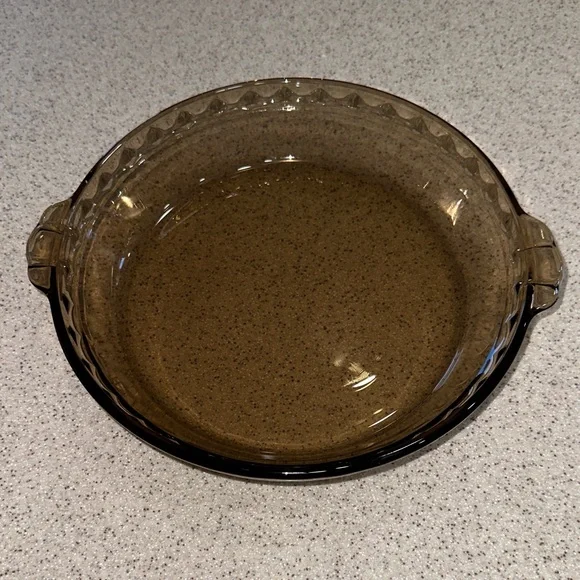 Vintage Pyrex Amber Glass Pie Pan Baking Dish with Handles