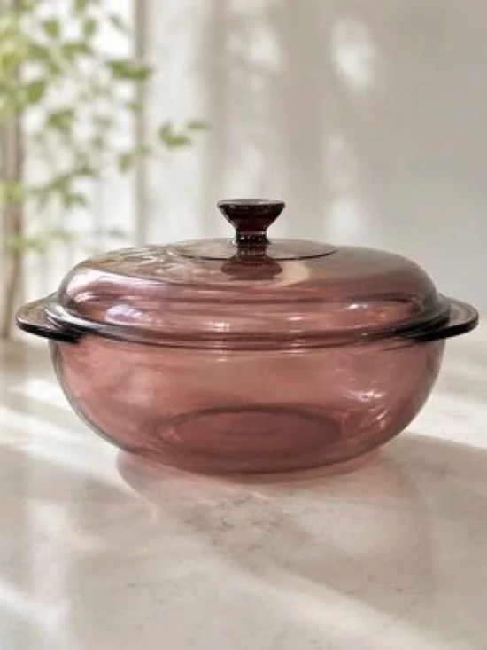 Vintage cranberry Pyrex casserole dish