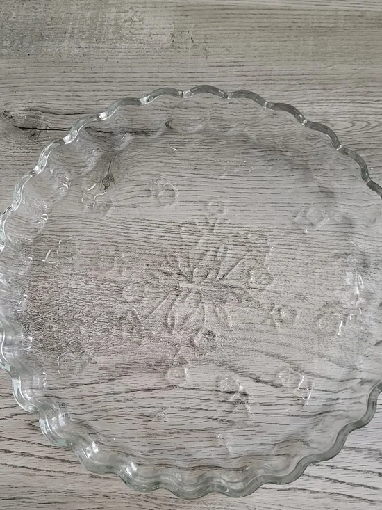 Clear Scalloped Glass Quiche Platter