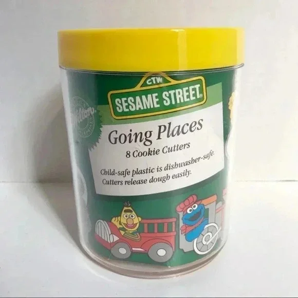 Sesame Street Going Places Cookie Cutters Set