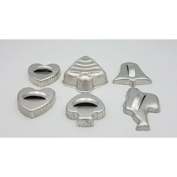 Vintage Lot of 6‎ Aluminum Metal Cookie Cutters Various Seasons