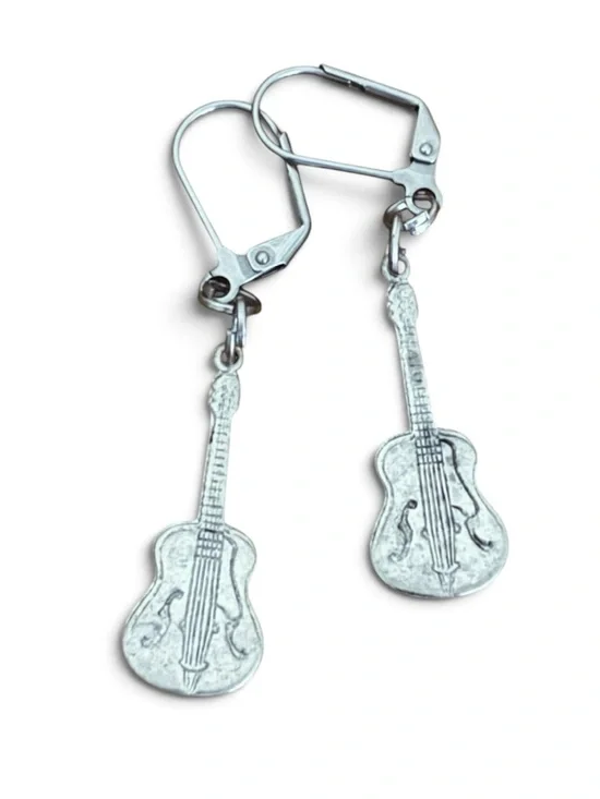 💥 Pewter Stamped Retro Guitar Dangle Earrings