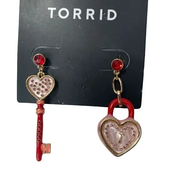 New Torrid Heart Key Lock Mismatch Earrings Red Gold tone Valentine‎ Romantic