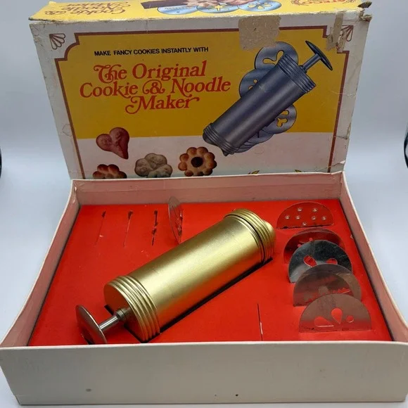 Vintage Ateco Cookie and Noodle Maker No 685 Gold Metal Press‎ with Box 6 Discs