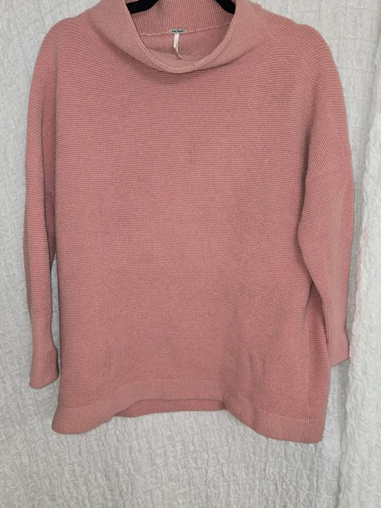 Free People Cozy Women's Pink Turtleneck Sweater‎ Size Xs