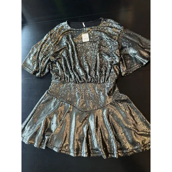 Free People Women's Manuka Sequin Mini Dress M Silver Gunmetal Gray READ