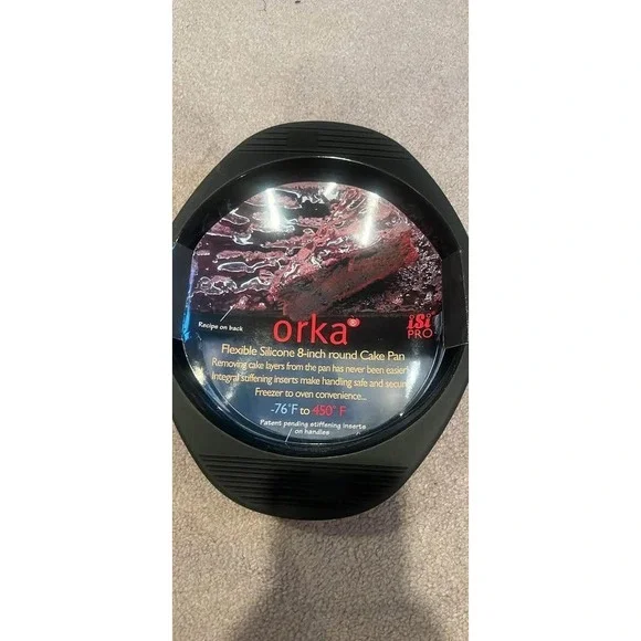 Orka iSi Pro Flexible Silicone 8-inch Round Cake Pan Black Bakeware A02302