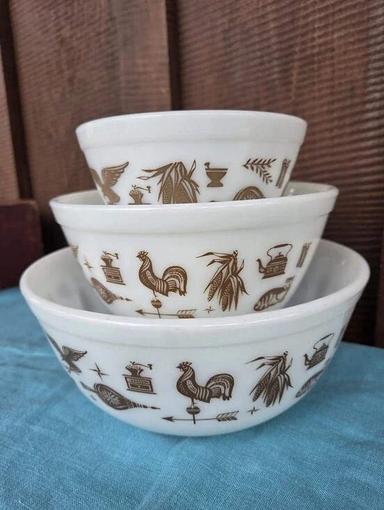 Pyrex Early American White Mixing Bowls Set 401 402 403