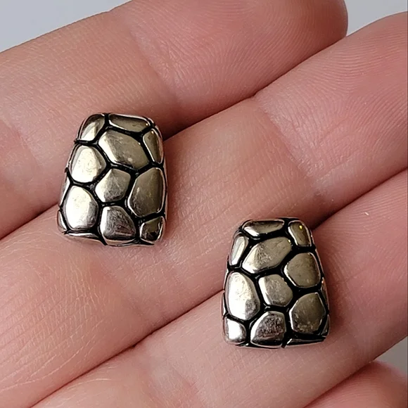 Chunky Turtle Shell Giraffe Print Textured Silver Tone