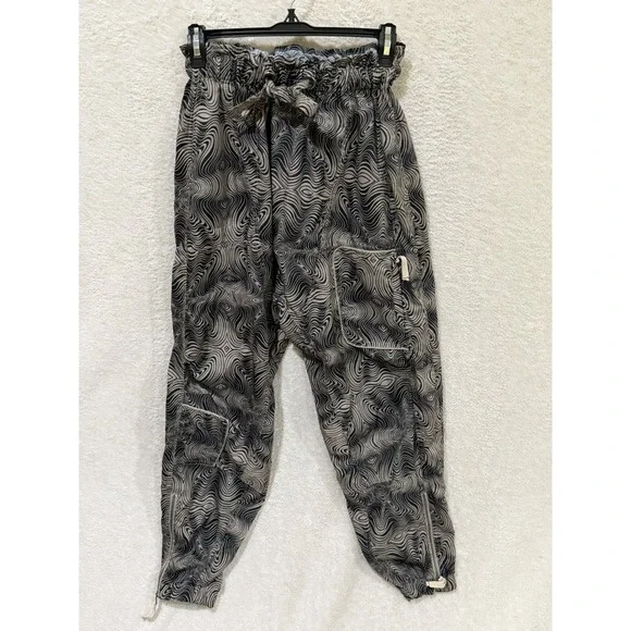Free People FP‎ Movement Women's XS Spring Trekker Cargo Pants Black Swirl