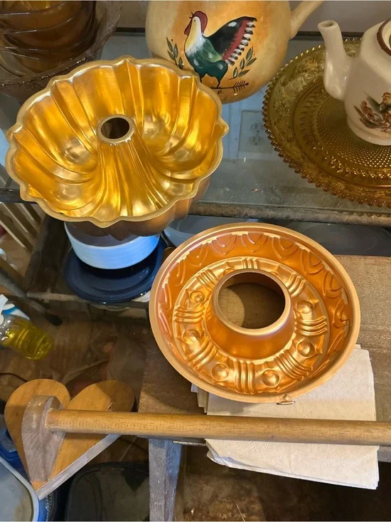 Metal Bundt Cake Pan Set in Copper Tone - Decorative Fluted Design