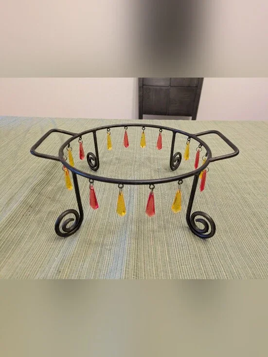 Wrought Iron Stand For Pie Plates/Cake Pan - 9