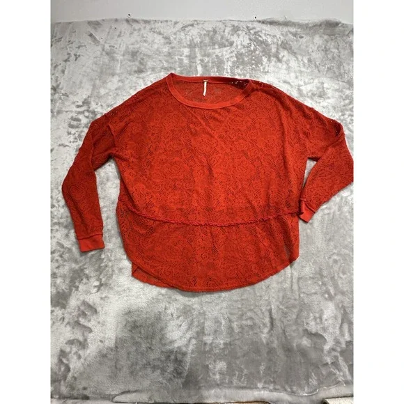 Free People Blouse Top Women's Size‎ Small Petit Red Lace Long Sleeve EUC