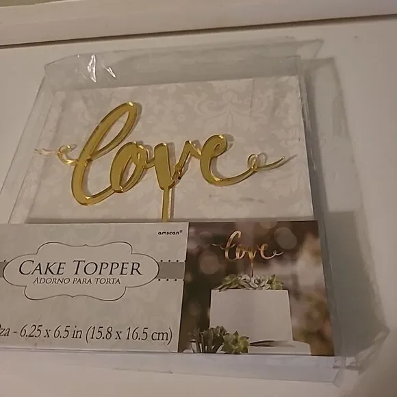 Love Cake Topper