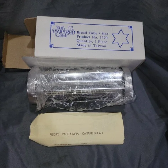 The Pampered Chef Valtrompia STAR Bread Tube Item #1570