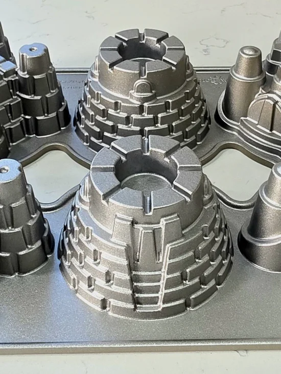 Nordic Ware Sand Castle Cakelette Pan 5 Cups/1.2L Mini Cakes Bakeware 6 Cavity