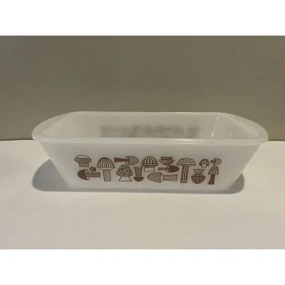 RARE Glassbake Rectangular Vintage Milk Glass Mushroom Print 522‎ Loaf Pan