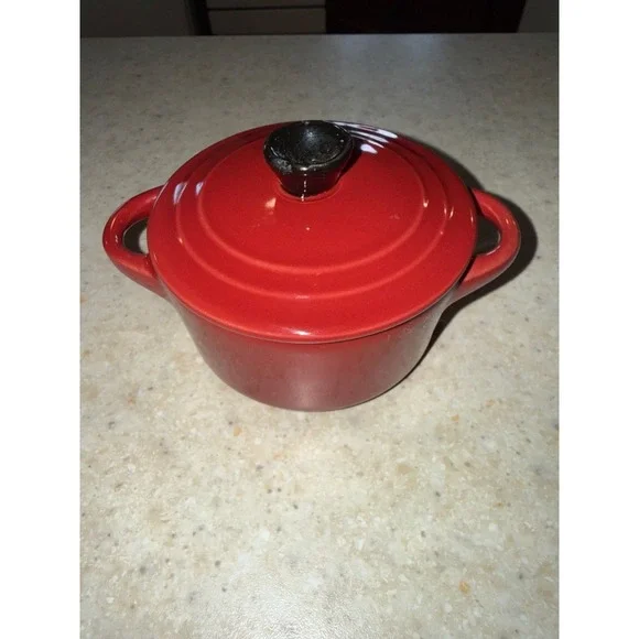 Crofton Stoneware MINI Baker Red Dish with Lid‎ 4.5
