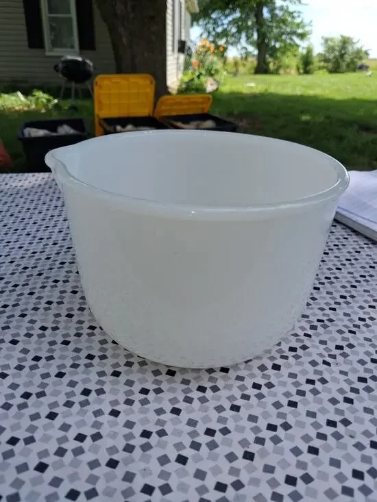 Vintage Sunbeam Glasbake 20CJ White Milk Glass Mixing Bowl