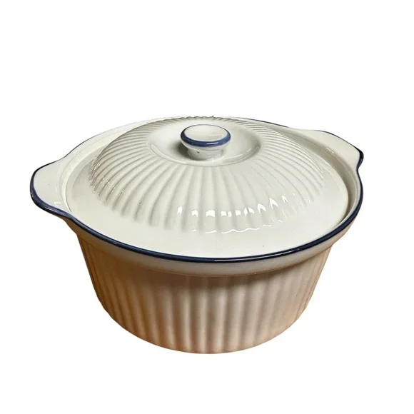 BIA Blanc De Table Casserole Dish With Lid Round White Blue Ribbed 8.5”x 4.5”