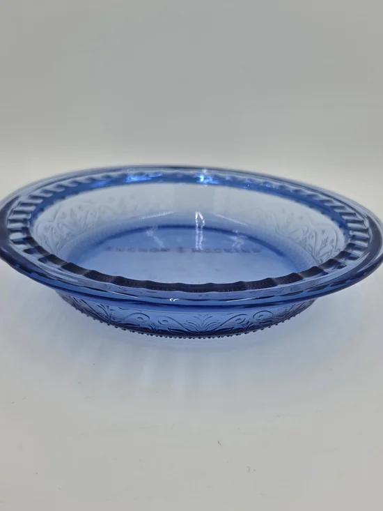 Vintage Blue Glass Pie Dish – 11