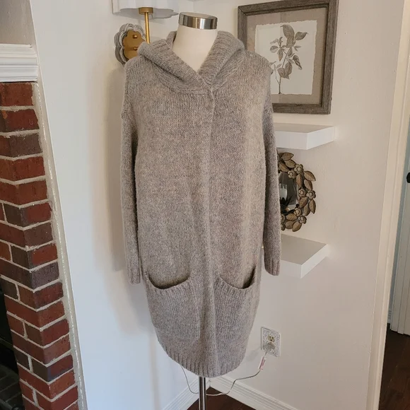 Free People Eyes On You Cozy Gray Tan Hooded Sweater XS