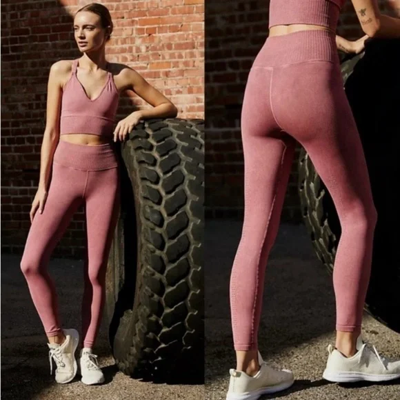 FREE PEOPLE Good Karma High Waist Leggings NEW Size M/L