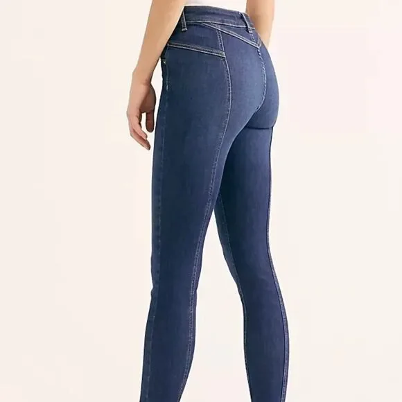 FREE‎ people skinny cropped seamed distressed jeans