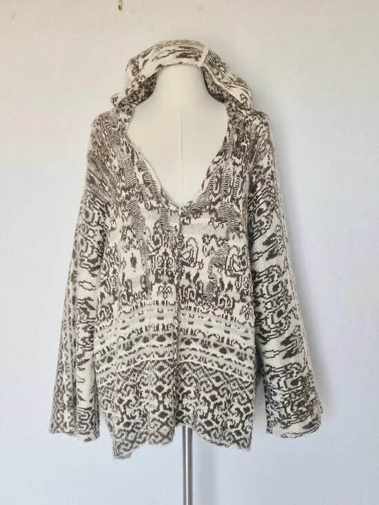 Free People Raggy Wool Blend Hooded Oversize Relaxed Sweater V-Neck Olive Beige
