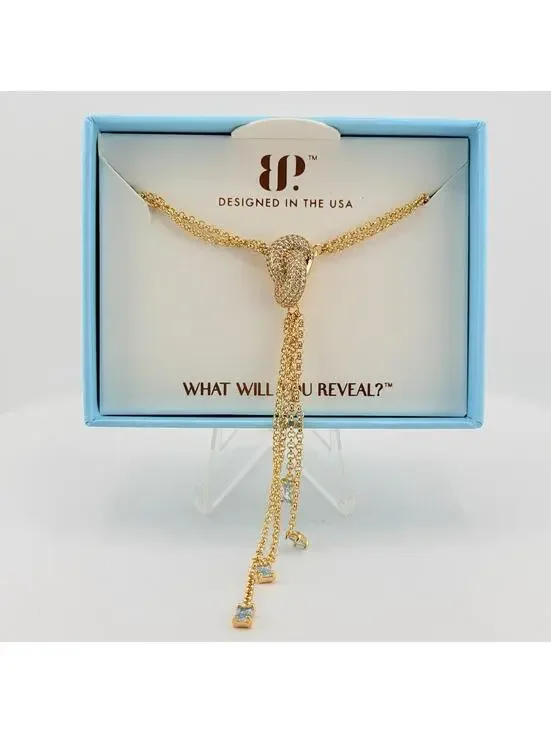 Bomb Party March 2026 Necklace “She’s Classic” Aquamarine on Yellow Gold KNOT