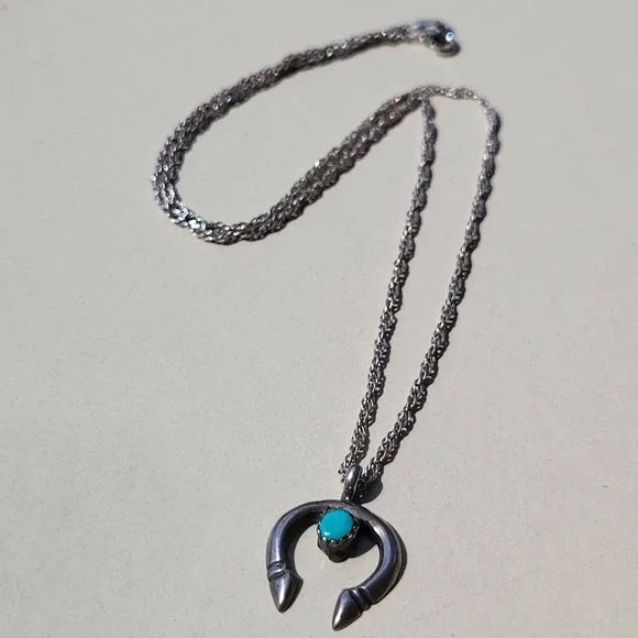Vintage 925 Sterling Silver Turquoise Naja Pendant Necklace Silver Blue