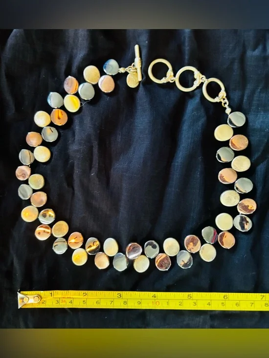 Vintage Women’s Jones New York Metal Toned Disc Statement Necklace