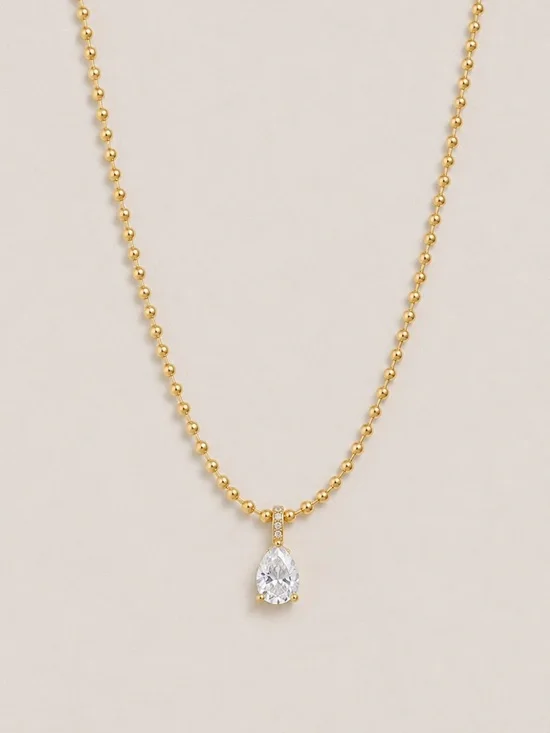 New! 18K Gold Plated Crystal Pendant Necklace NWOT 5067