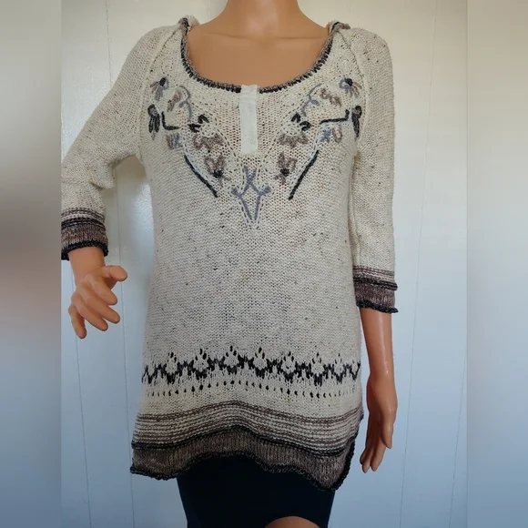 Free People Cream and Black Knit Sweater with Embroidery Size S