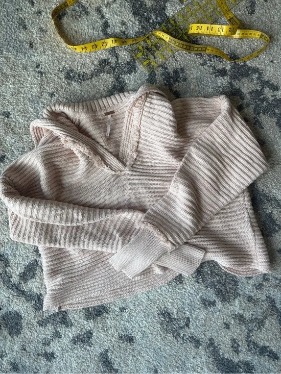 Free People Blush Ribbed V-Neck Sweater