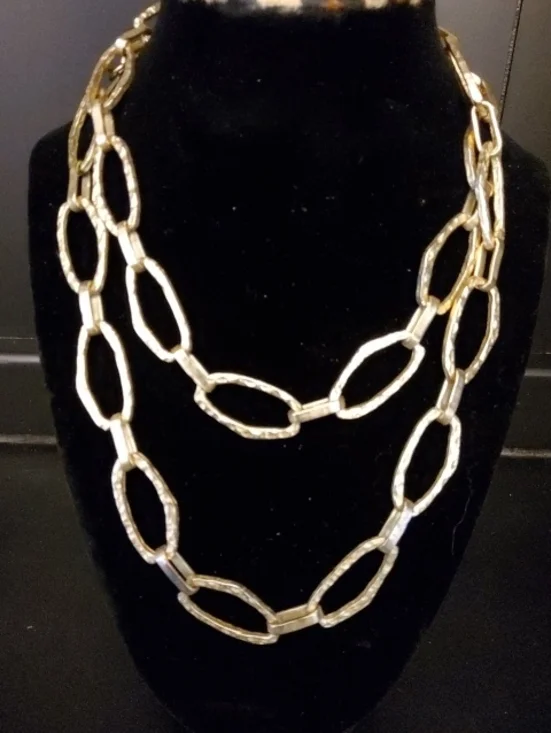 Gold Link Chain Necklace - Elegant Women’s Jewelry